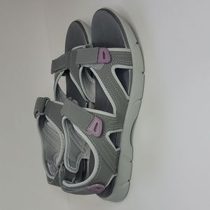 khombu sandals price